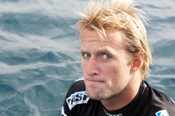 Josh Kerr gets shacked… 2 tubes, 1 wave, Kirra